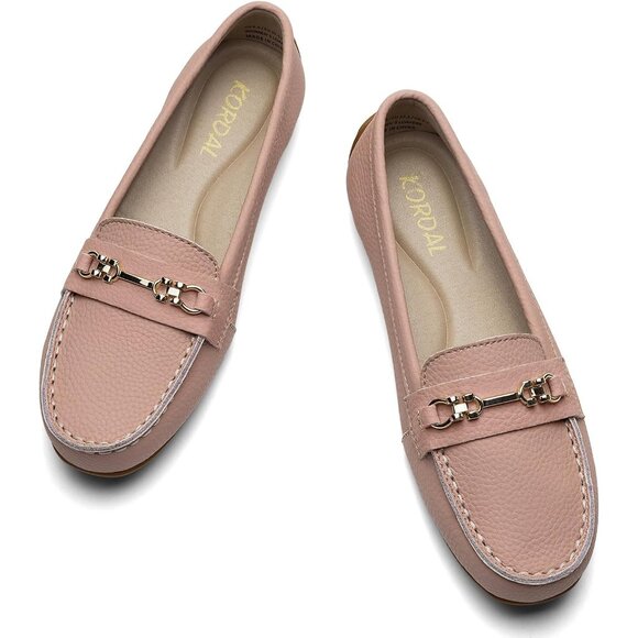 Kordal Women's Pink Leather Gold Accent Buckle Slip-Ons Walking Flats Loafers - Picture 9 of 9
